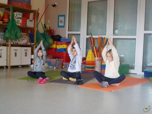 MS/GS A : Le yoga à l'école